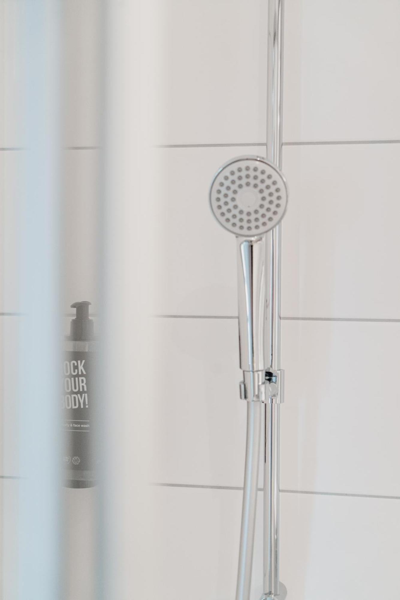 Ibis Bulle - La Gruyere Swiss Bike Hotel Exteriör bild