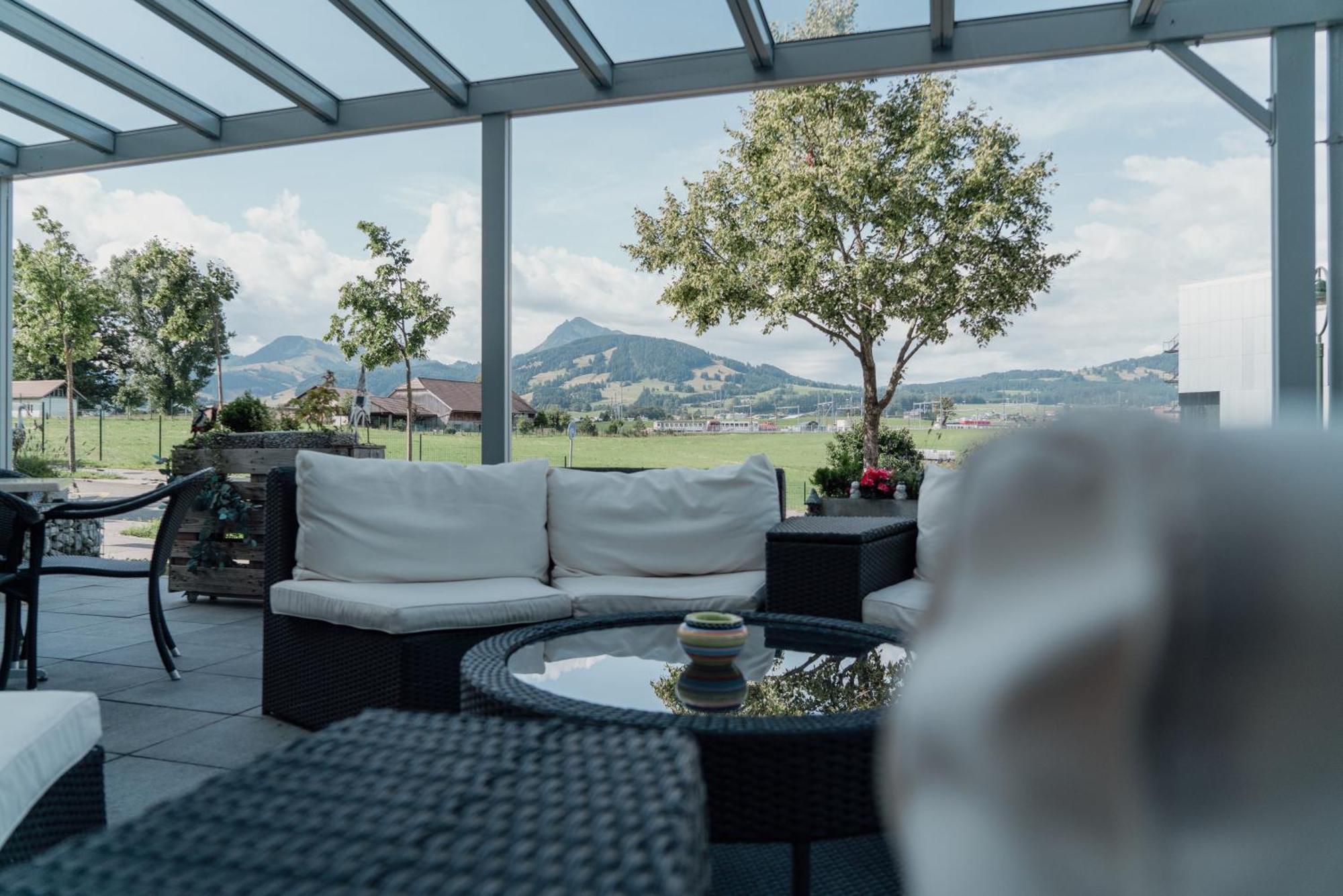 Ibis Bulle - La Gruyere Swiss Bike Hotel Exteriör bild