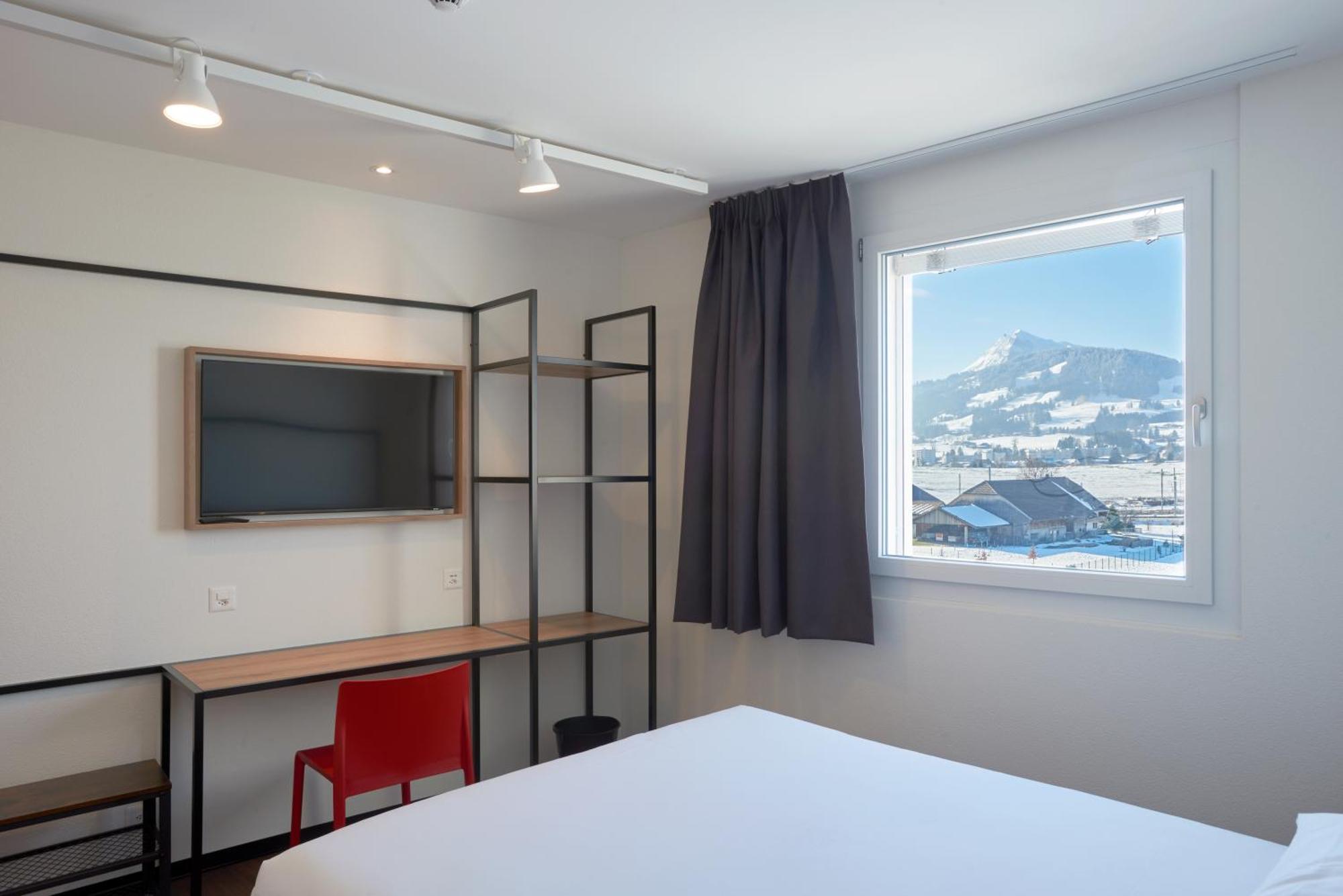Ibis Bulle - La Gruyere Swiss Bike Hotel Exteriör bild